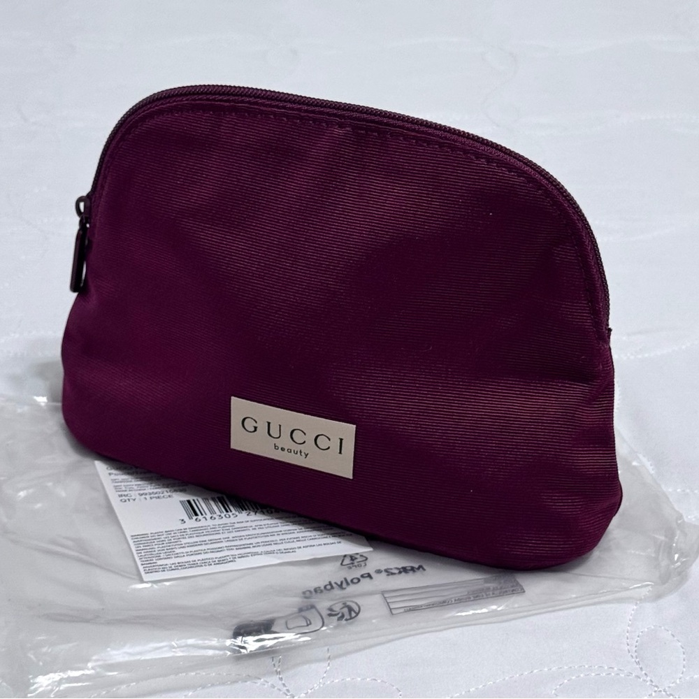 GUCCI POUCH / Cosmetics bags